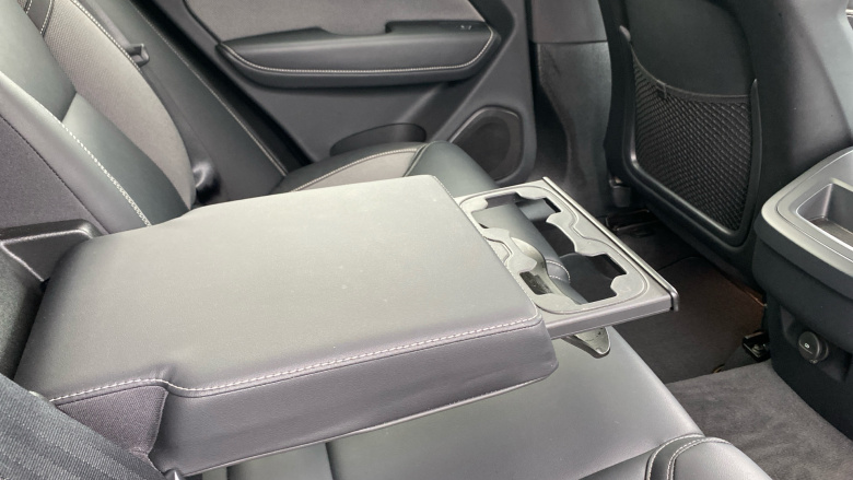 Volvo Xc60 2.0 B5P R DESIGN 5dr AWD Geartronic Petrol Estate